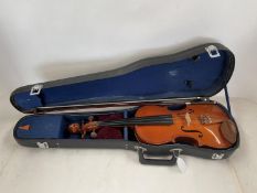 Cased violin and bow, see images for details and condition