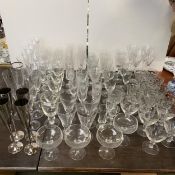 A quantity of good modern glass drinking glasses, including a set of 8 stemmed ZARA HOME glasses etc