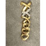 Tiffany & Co 18 ct gold and platinum diamond set bar brooch, 4g
