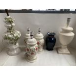 Quantity (6) of table lamps