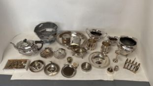 Quantity of various silver and plated wares