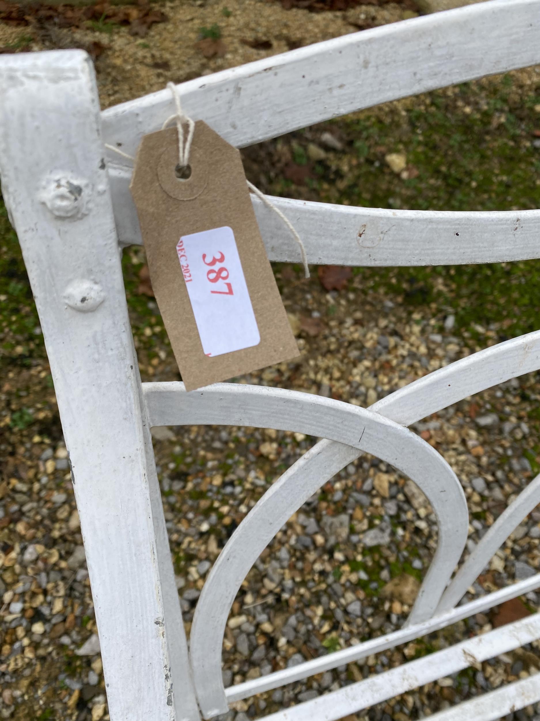 A good painted metal garden furniture set of 2 benches, 2 arm chairs and 2 tables, in used - Image 3 of 3