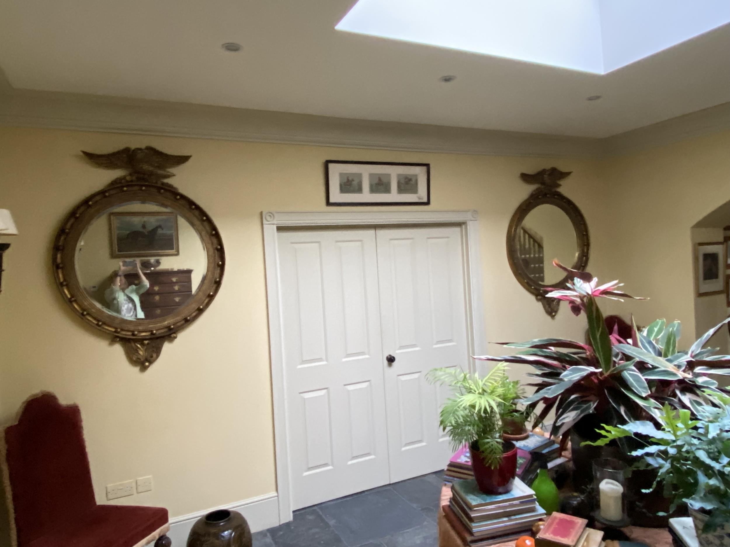 A pair of large handsome circular bevelled gilded wall mirrors, captain style, with ball decorations - Image 6 of 11