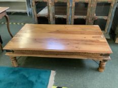 Large Indian style coffee table 150x91x41