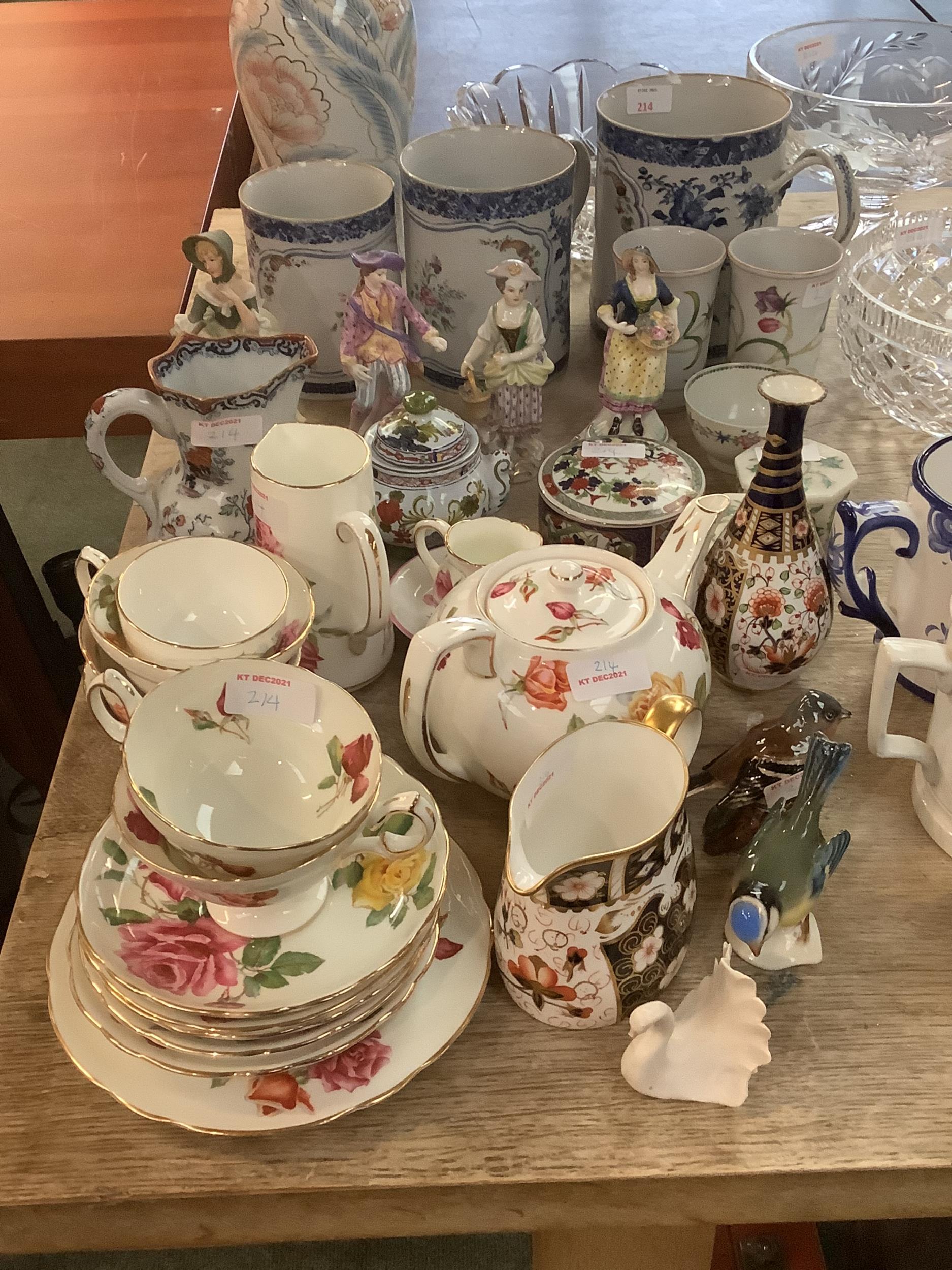 Set of 3 Chinese porcelain 1736-1795 Qianlong tankards and a Quantity of China to include, Crown