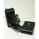 Photographic equipment. Eastman Kodak. c.1920 'No. 3A Autographic Kodak Junior' folding bed camera