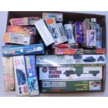 22 various mixed scale plastic military aircraft and vehicle kits, all in original boxes, mixed