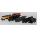 Selection of Lionel Lines items, black 2-4-0 No. 257 engine and four wheel tender, 2x 2-4-2