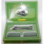 A Hornby Railways Flying Scotsman limited presentation edition set, housed in the original green