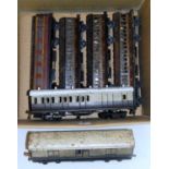 Large tray of six tinplate coaches LMS/GWR, in need of renovation