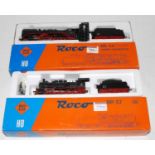 Roco H0 ref 04126D DB black class BR44 2-10-0 engine and tender (M-BM), and Ref. 04116A DB black