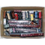 A quantity of mixed makes rolling stock, 4x Trix H0 maroon BR Mk1 coaches (G), 2x Farish LMS