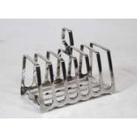 A mid-20th century silver six-division toast rack, 4.2oz