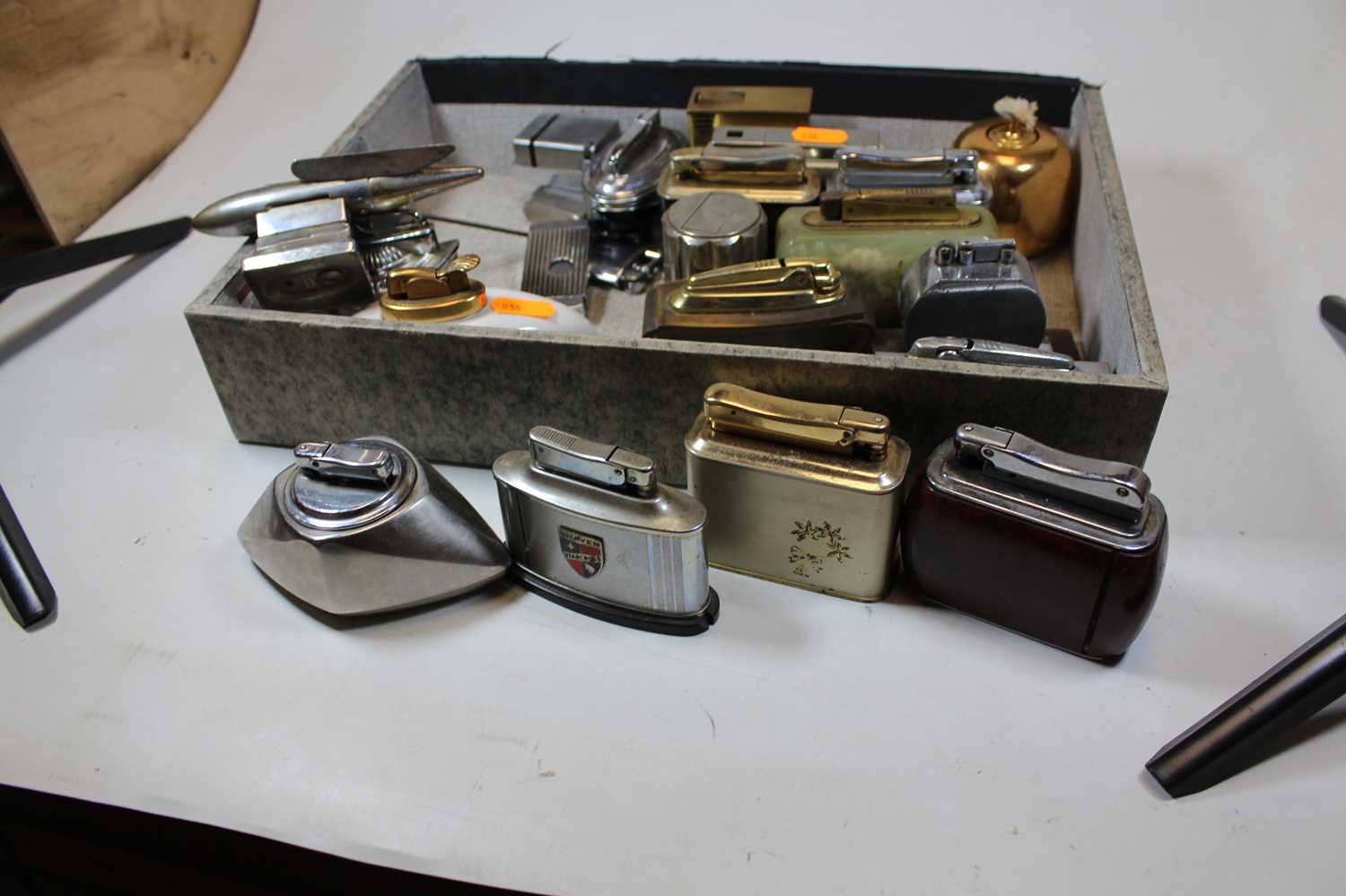 A collection of assorted table cigarette lighters to include chromed and brass novelty example in - Image 3 of 4