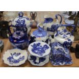 A collection of miscellaneous modern blue and white tablewares, to include stilton dome and cover,