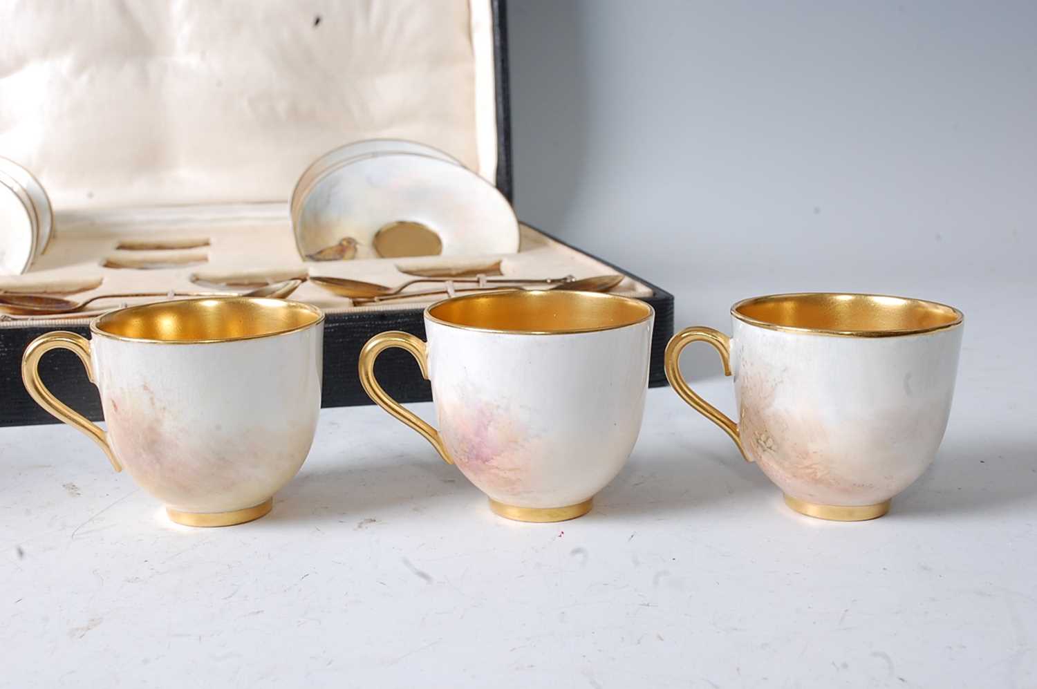 A Royal Worcester cased set of six porcelain coffee cans and saucers, each decorated with ducks - Image 13 of 13