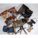 A collection of cameras, to include Halina 35x, Yashica Minister 211 5052340, Olympus Superzoom;
