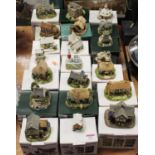 A collection of 21 assorted Lilliput Lane cottage ornaments, all boxed, to include The Pigsty,