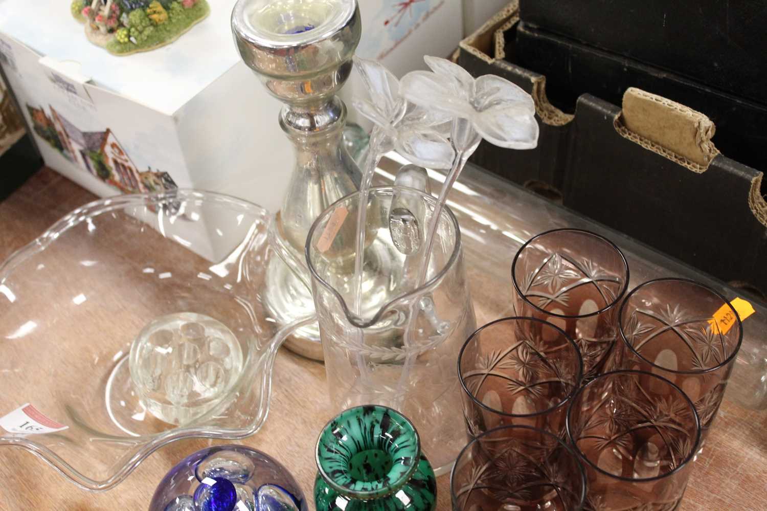 A small collection of miscellaneous glassware to include modern paperweights, rolling pin, vase etc - Image 3 of 5