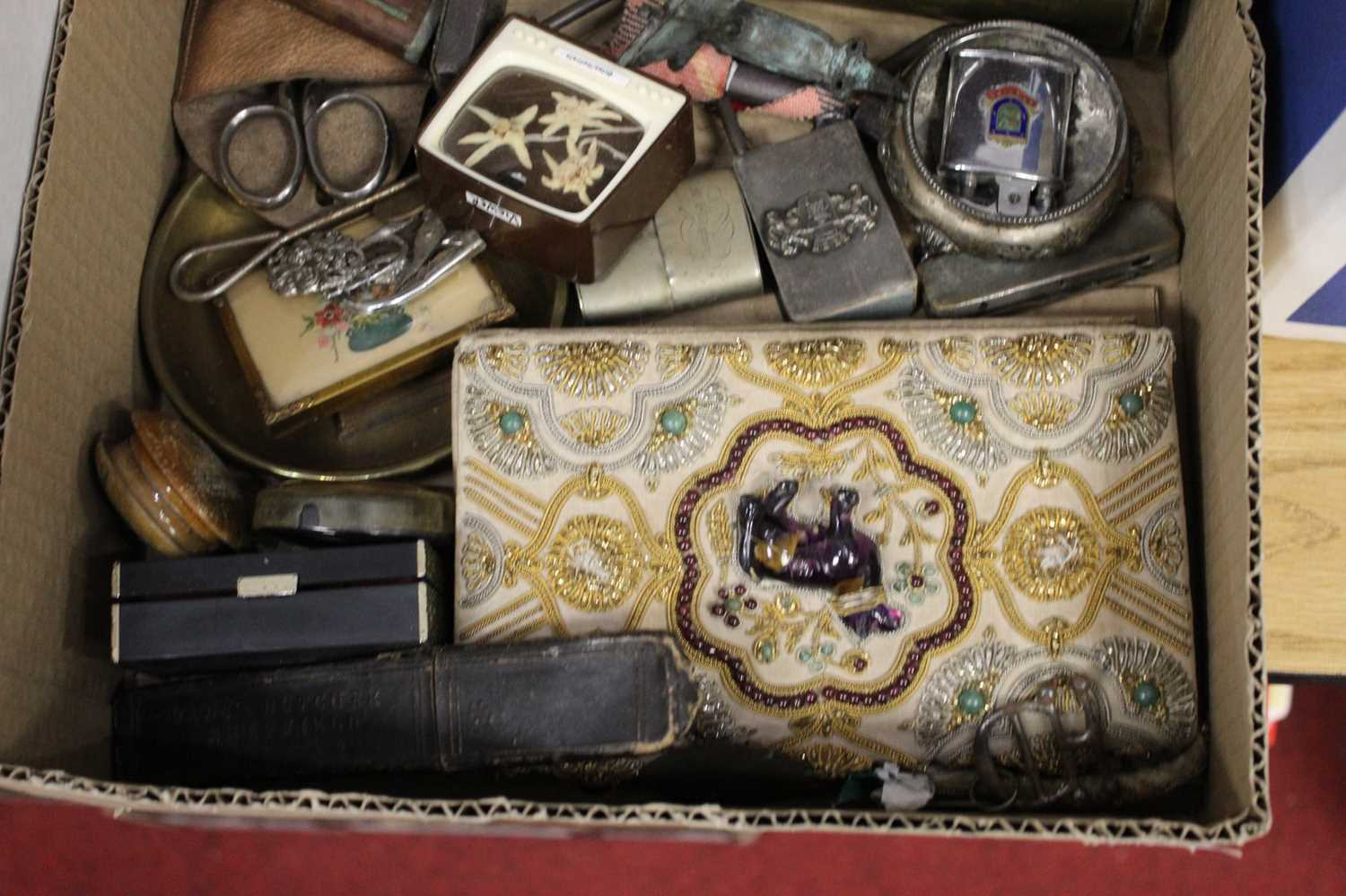 A box of miscellaneous items, to include a pair of brass shell cases, pocket cigarette lighters, - Image 2 of 11