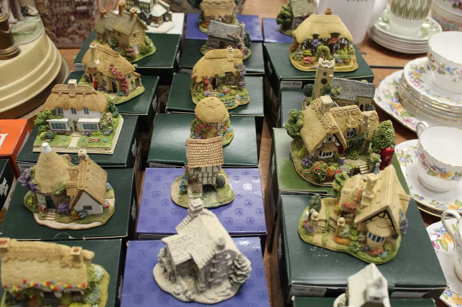 A collection of 20 boxed Lilliput Lane cottage ornaments, to include Sherburn Alms Houses, - Image 3 of 5