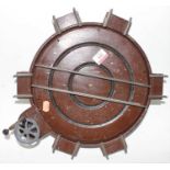 Gauge 1 clockwork turntable with 6 roads, rotates via a wheel, with locking mechanism, no makers