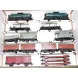 15 Hornby Dublo plastic wheeled goods wagons including two caustic liquor bogie tanks, plate bodies,