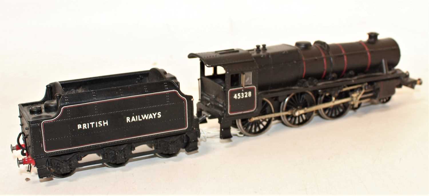 A 00 gauge white metal kit built model of a Stanier Black Five locomotive finished in British - Image 2 of 2