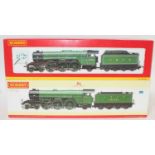 A Hornby 00 gauge boxed locomotive group, two examples to include a No. R2405 Great Northern Class