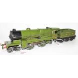 Hornby 1936/41 No.3C Flying Scotsman Clockwork Locomotive and tender, shadowed 4472 on cab, black