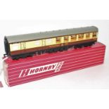 Hornby Dublo 4070 BR(W) Restaurant Car, small area of marks to one side, one coupling missing, other