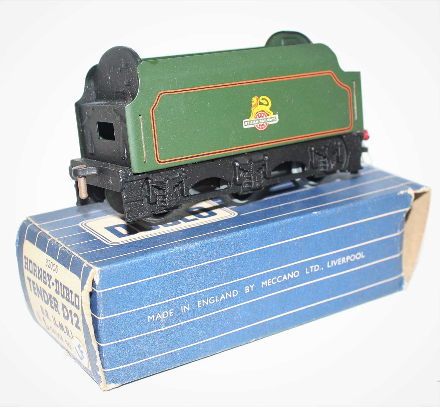 Hornby Dublo D12 Tender only for a Matt Finish Duchess of Montrose (NM-BVG)Condition report: No