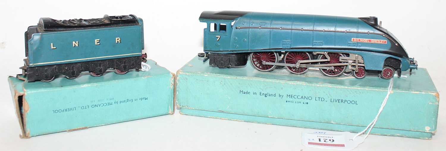 Hornby Dublo EDL1 3-Rail loco and tender "Sir Nigel Gresley" LNER blue No.7, Loco (E), horseshoe - Image 2 of 3
