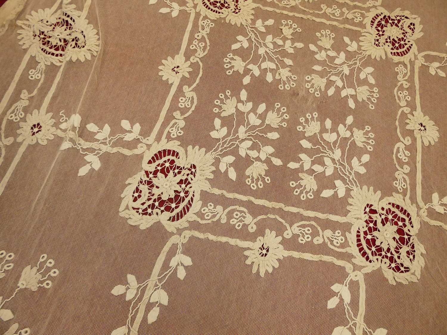 A late Victorian embroidered lace table clothCondition report: Some very minor holes only.No - Image 8 of 8