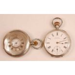 An early 20th century gent's Waltham silver cased pocket watch, having signed Roman dial with