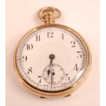 A George V 9ct gold cased gent's open faced pocket watch, having a white enamel dial (hairline),