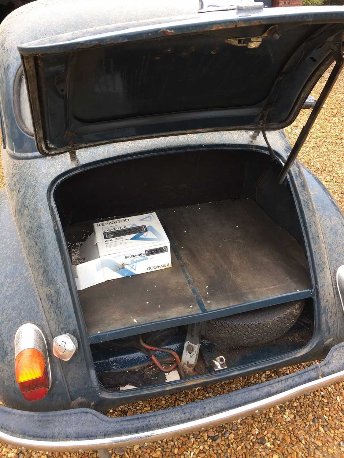 A 1967 Morris Minor Saloon Registration No. LOE 473F Chassis No. A2S51195835 In blue. Odometer 40070 - Image 3 of 22