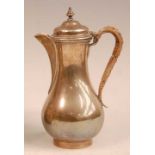 An Edwardian silver bachelors coffee pot, of pear shape, 12.7oz, maker Goldsmiths & Silversmiths