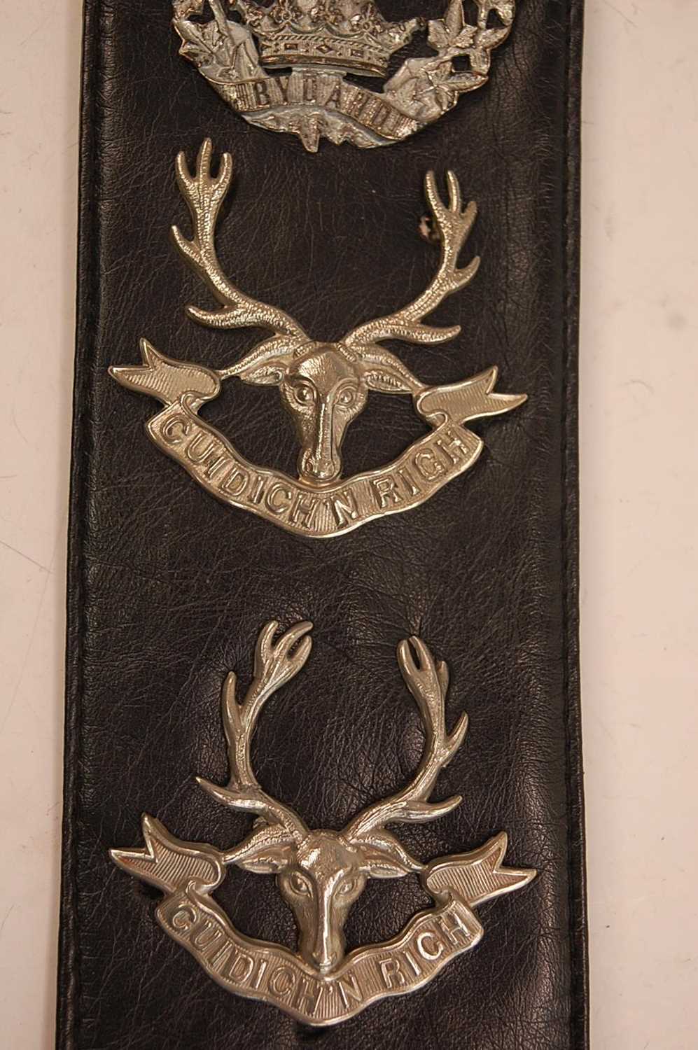 A collection of Highland Regiment glengarry badges to include Seaforth Highlanders, The Cameronians, - Image 7 of 10