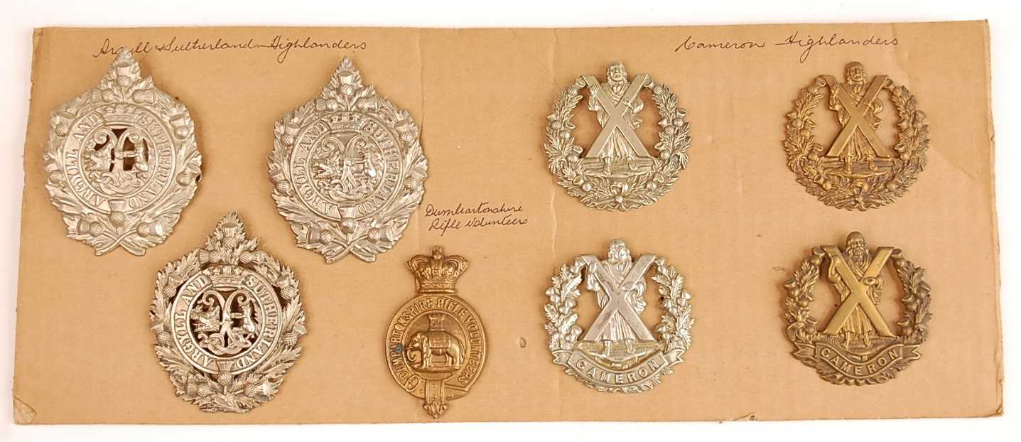A collection of glengarry badges and insignia to include 4th (Perthshire) Volunteer Battalion (Black - Image 3 of 6