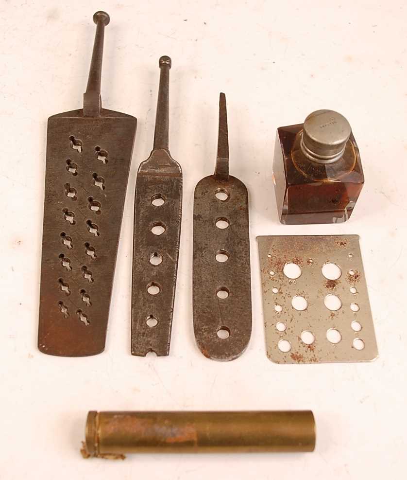 A collection of gun tools and accessories to include a brass percussion cap dispenser, a Marples & - Image 2 of 3