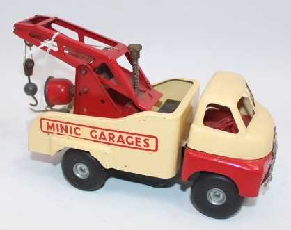 Minic No.3 Push and Go Crash Truck, cream and red body with rear light and hook, loose example - Image 2 of 2