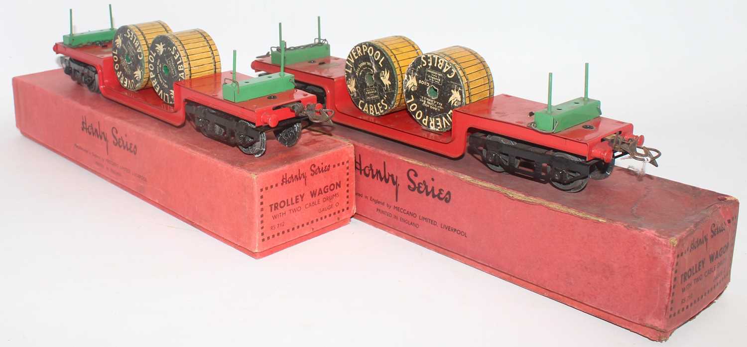 Two 1937-9 Hornby trolley wagons, plain red base, green stanchions, black bogies each with two loose - Image 2 of 2