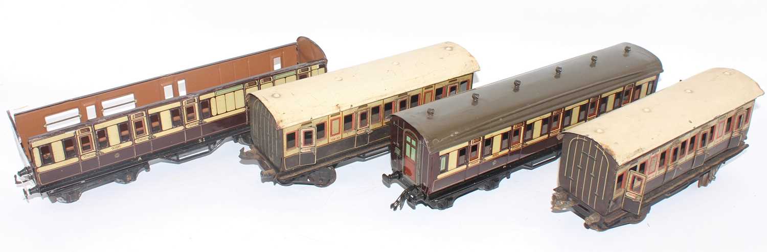 Four Bing brown and cream bogie coaches:- all 1st No. 1921 (VG); br/3rd No. 1921, distressed and