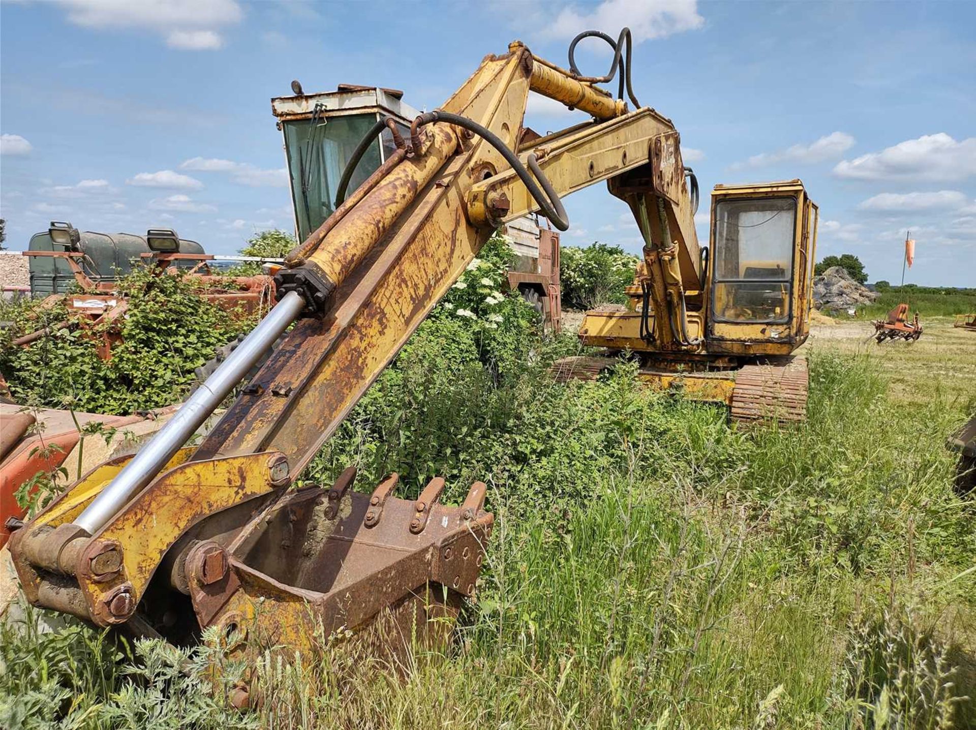 Massey Ferguson 450S Tracked Excavator - Image 4 of 4