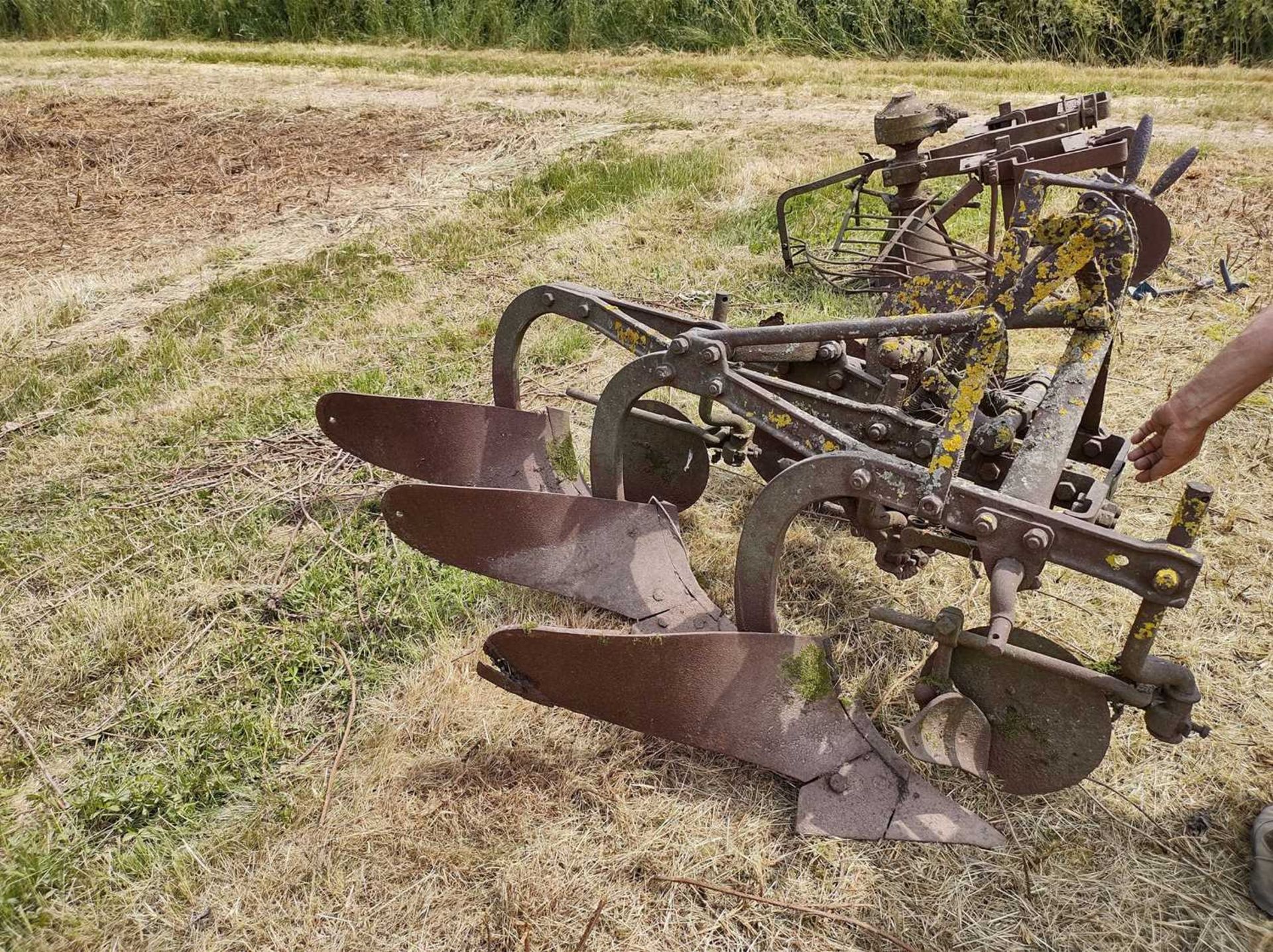 3 Furrow Ransomes Plough - Image 2 of 2