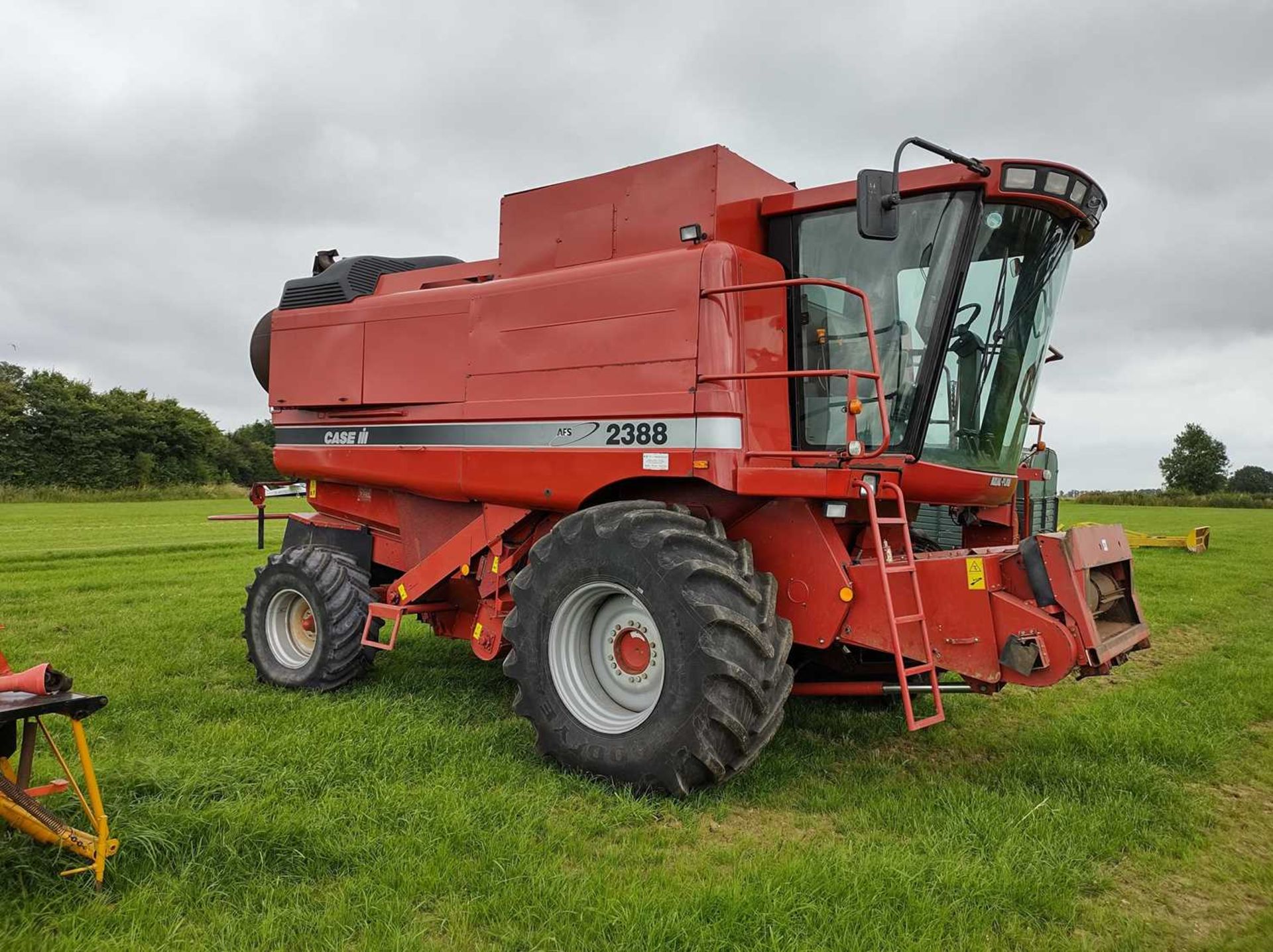 18ft Case 2388 Combine Harvester with Straw Chopper (Reg. Y998 0BJ) (Engine Hours 2644 Hours) with