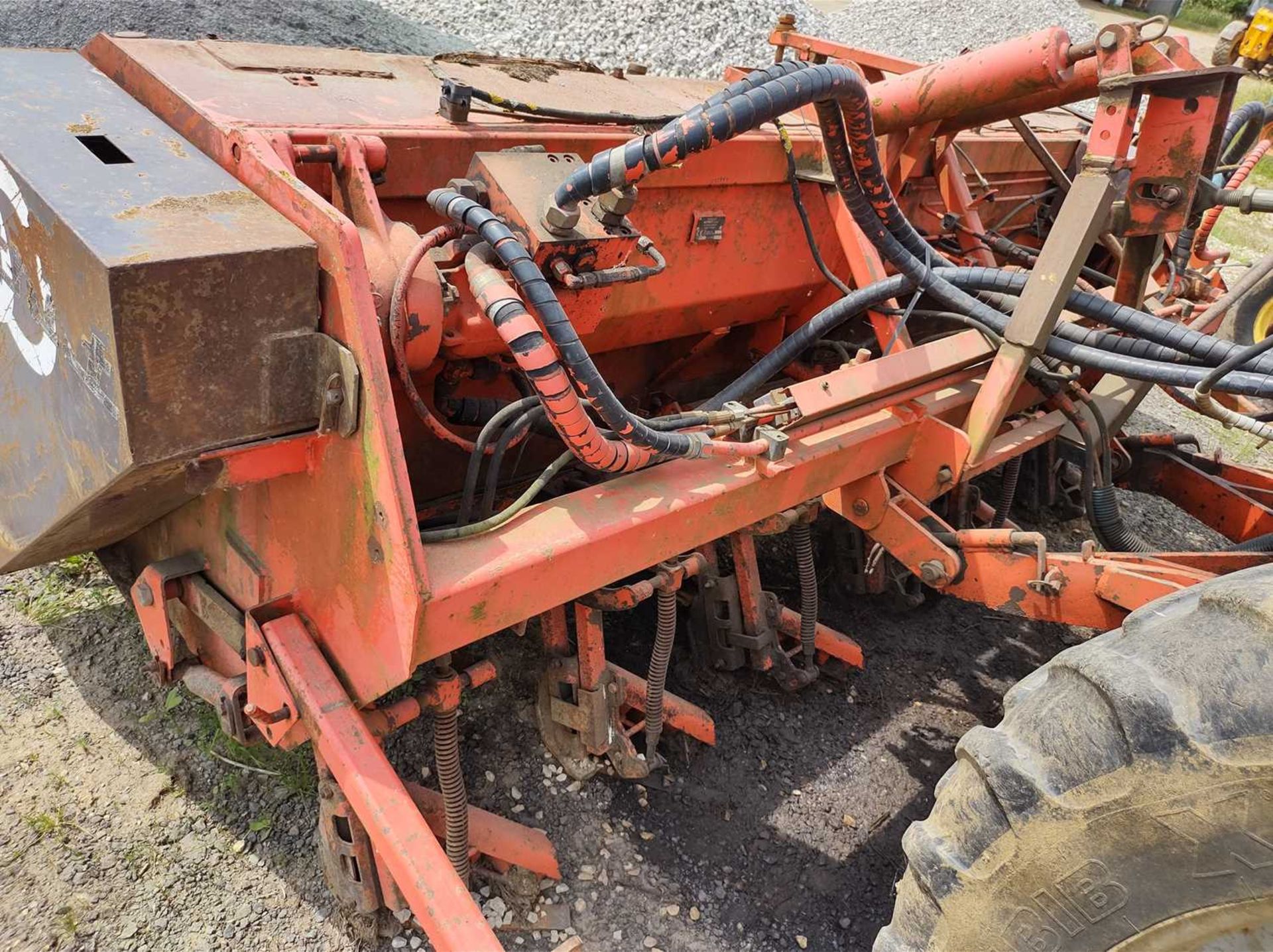 6 Row Matro M41 Sugar Beet Harvester BP51 UNK (3773 Hours) - Image 4 of 7