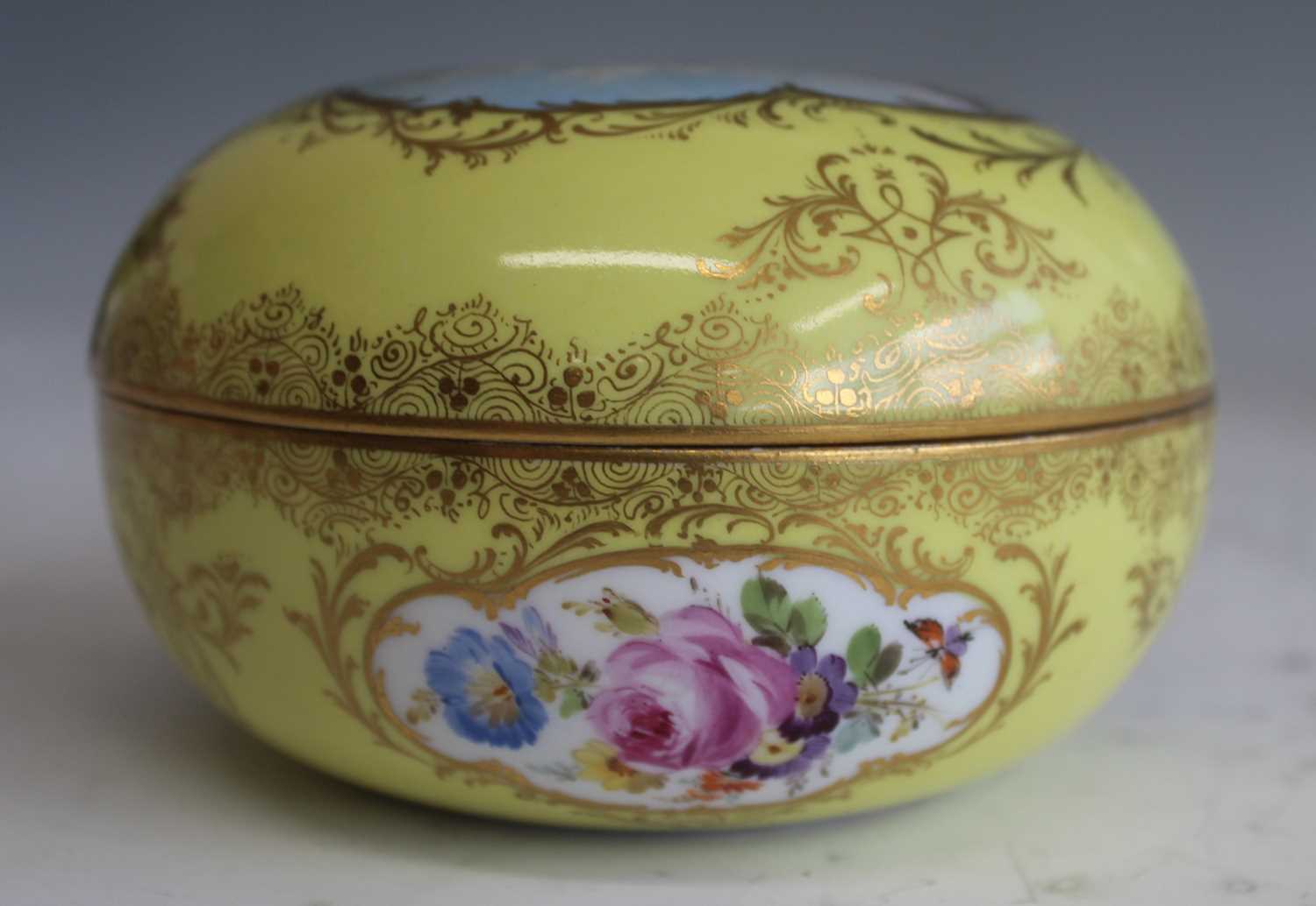 A late 19th century Meissen porcelain vanity pot and cover, the yellow ground richly decorated in - Image 8 of 10