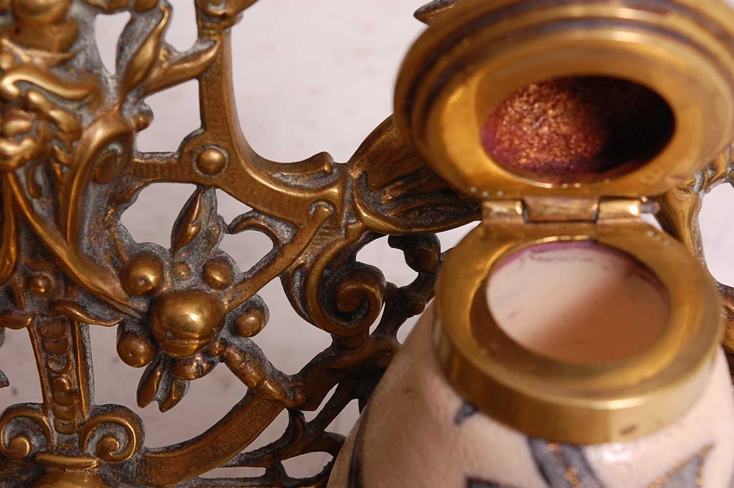 A late Victorian heavy gilt brass desk stand, having scoop pen tray and twin inkwells, the brass - Image 6 of 10